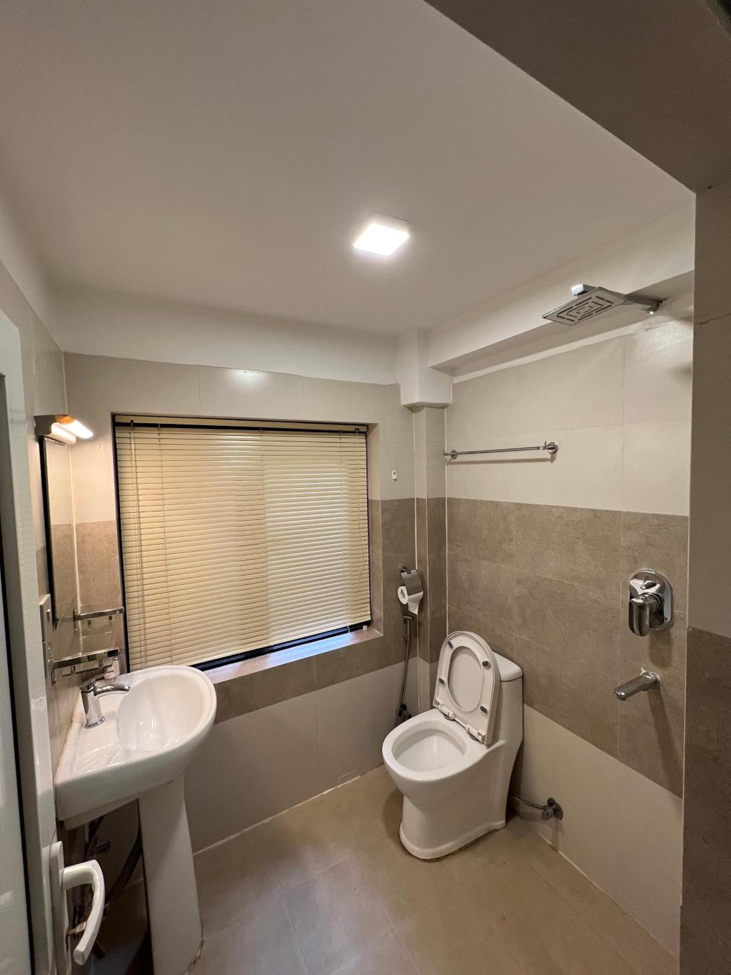 Sichu Chhen Apartman Patan Kültér fotó